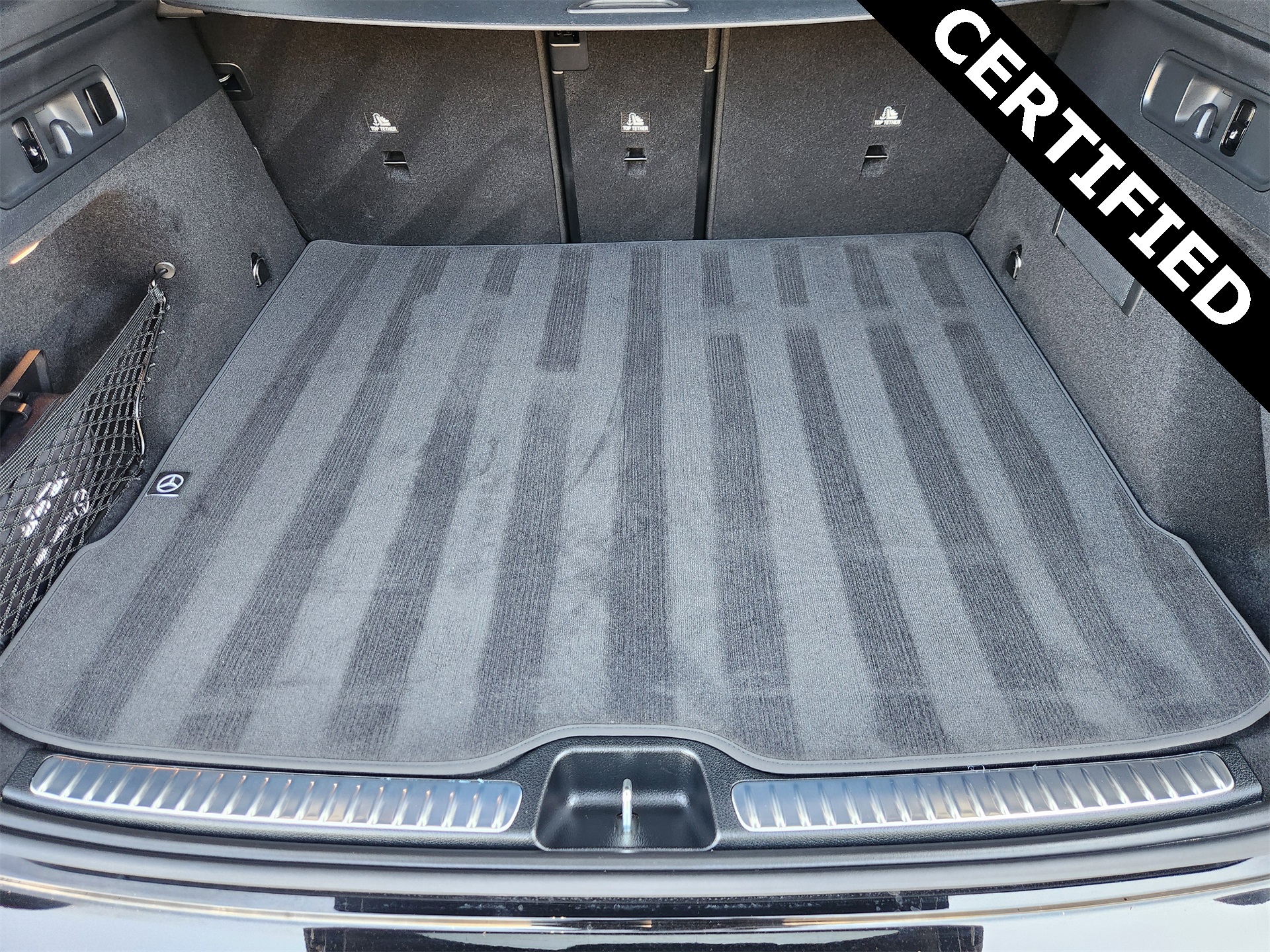 2025 Mercedes Benz GLC 300 photo 27