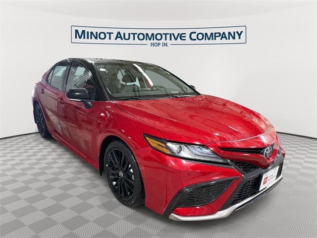 2024 Toyota Camry XSE's photo