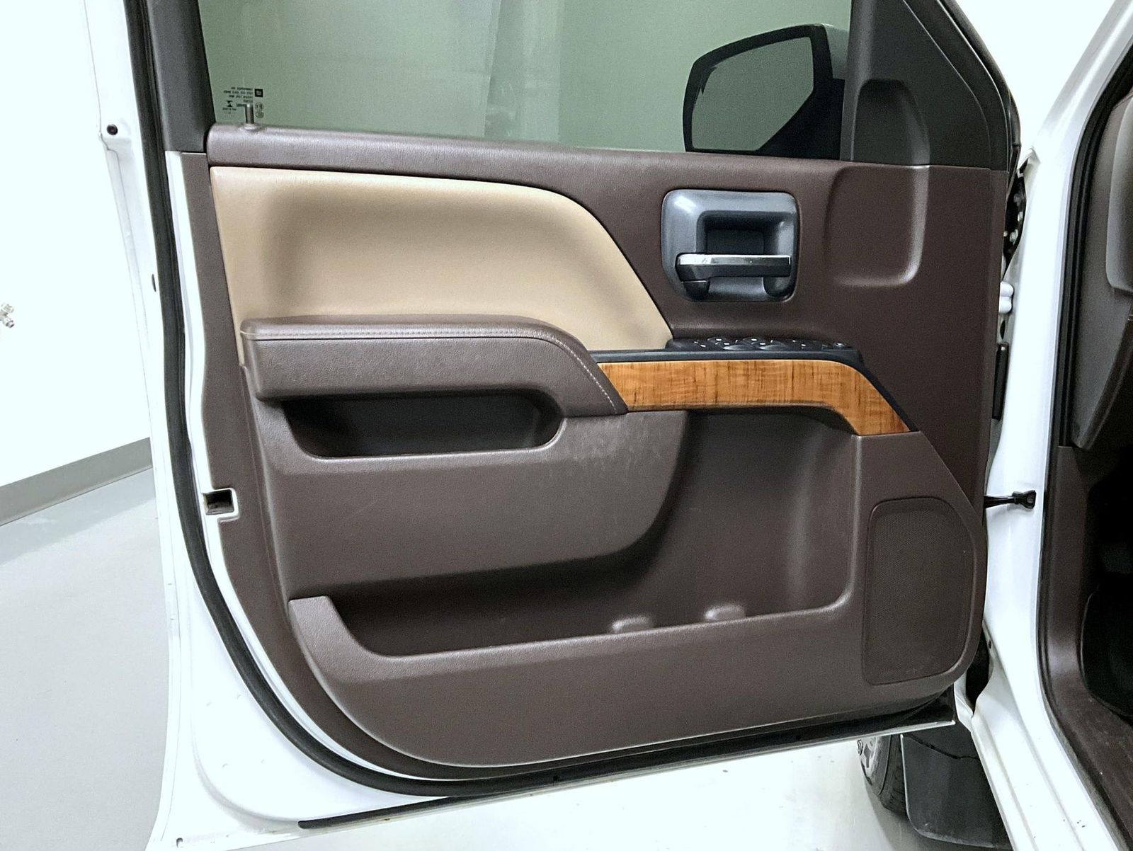 2016 Gmc Sierra 1500 SLE photo 9