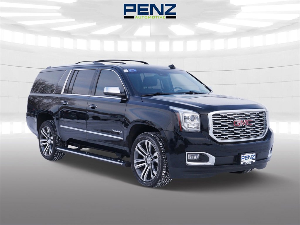 2019 GMC Yukon XL Denali's photo