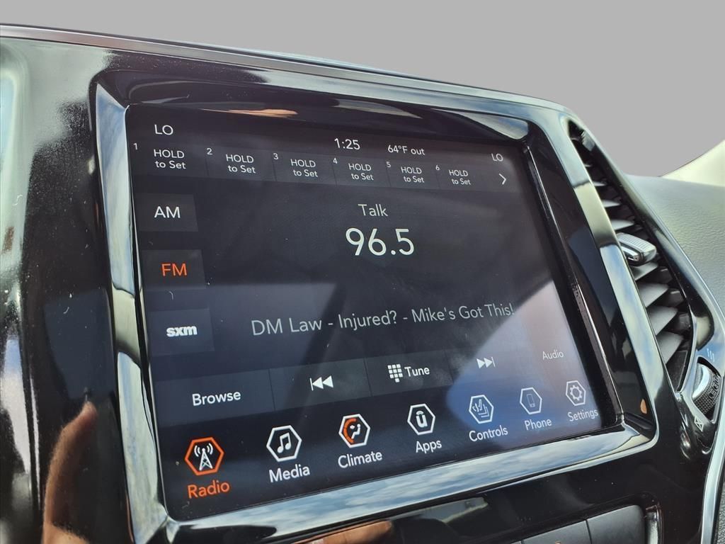2021 Jeep Cherokee Limited photo 4