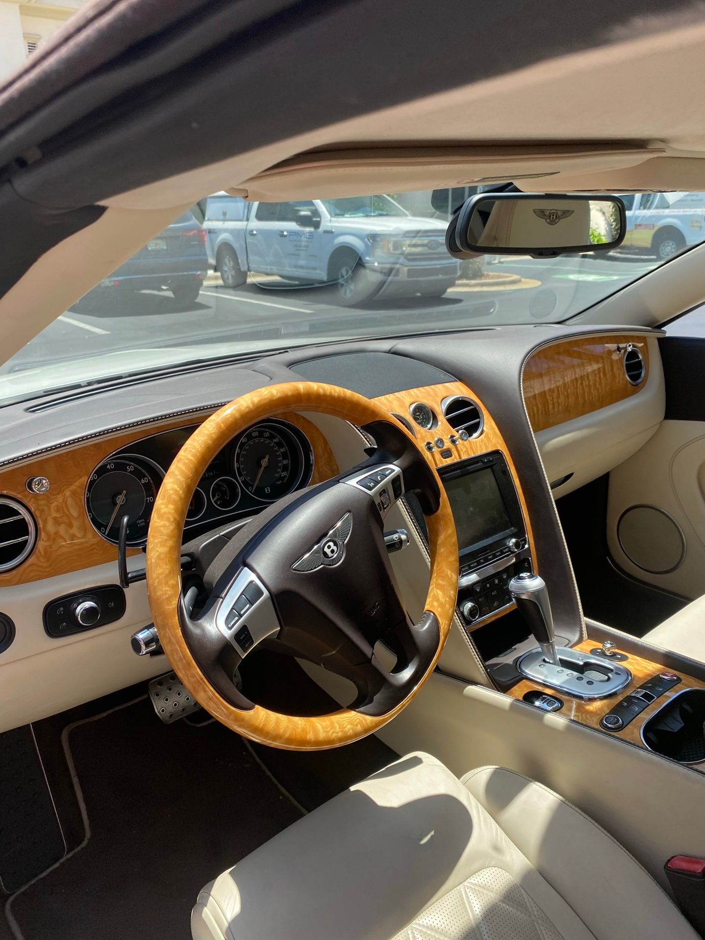 2014 Bentley Continental GTC Mulliner photo 15