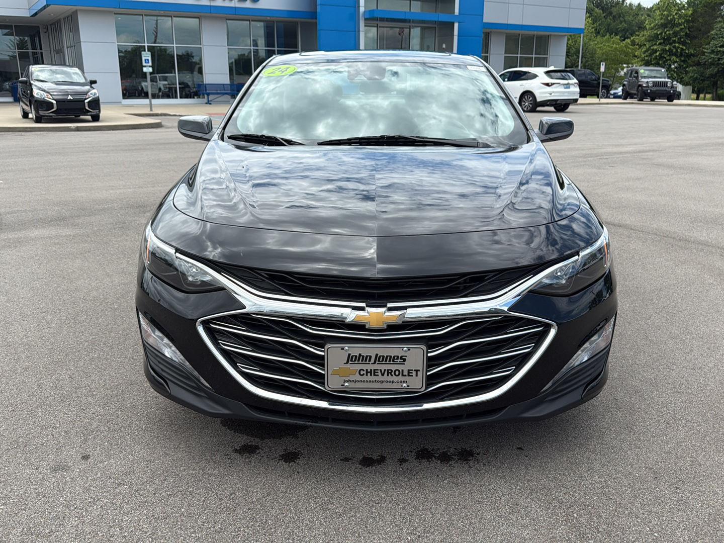 2024 Chevrolet Malibu 1LT photo 11