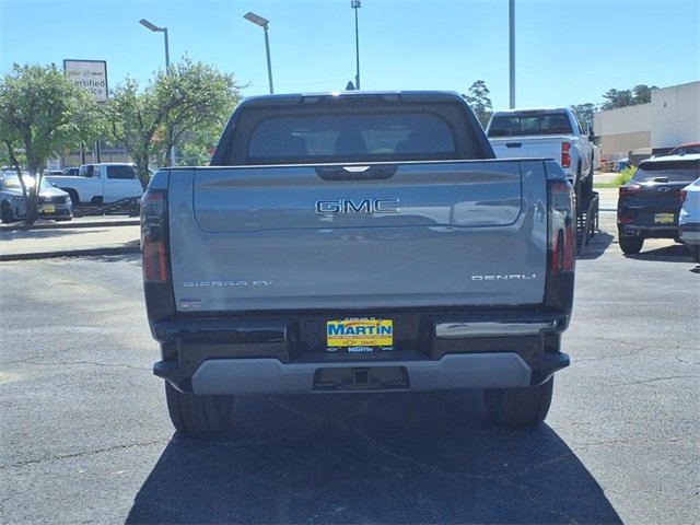2025 Gmc Sierra EV Denali photo 8