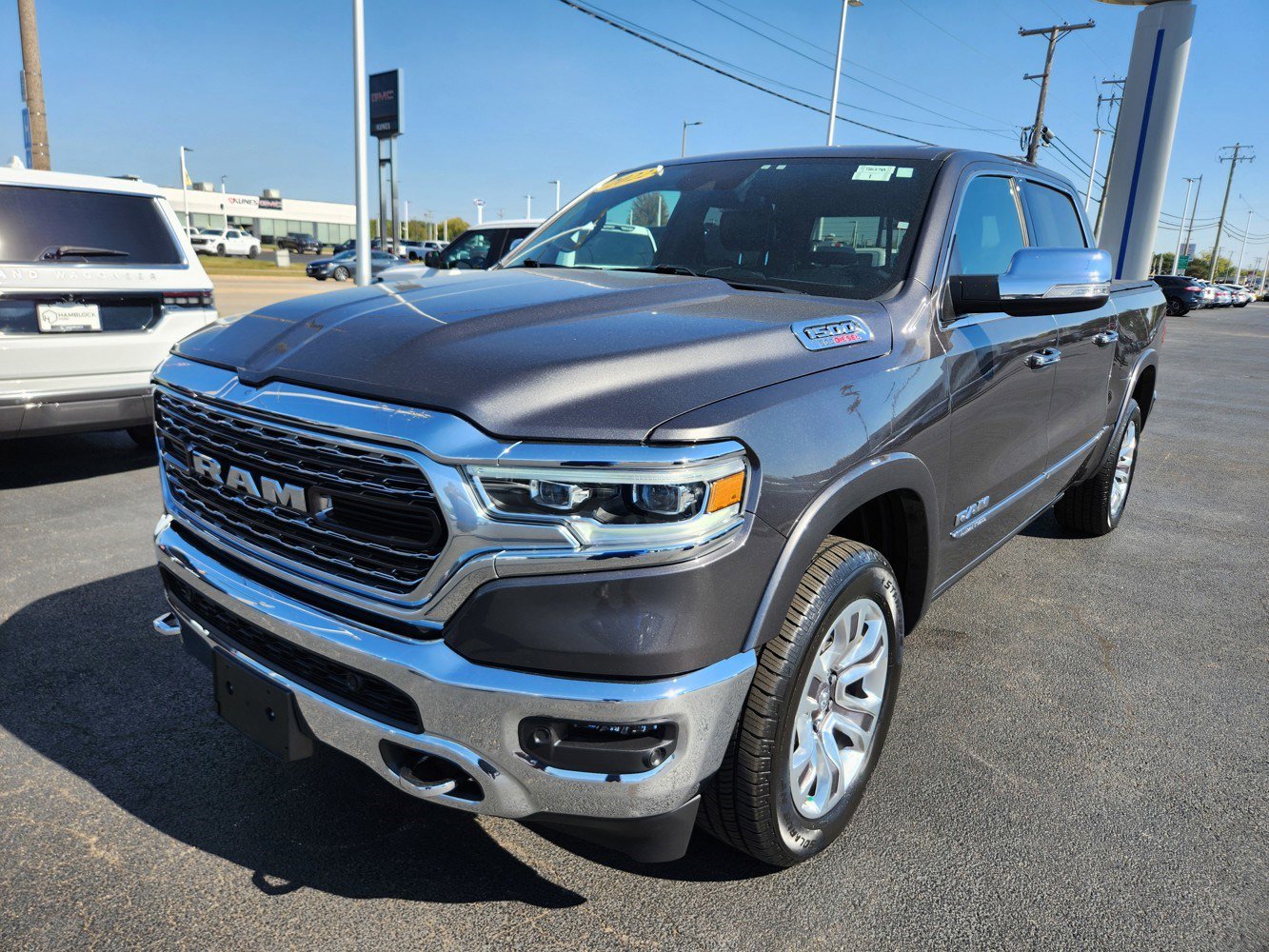2022 Ram 1500 Limited photo 3