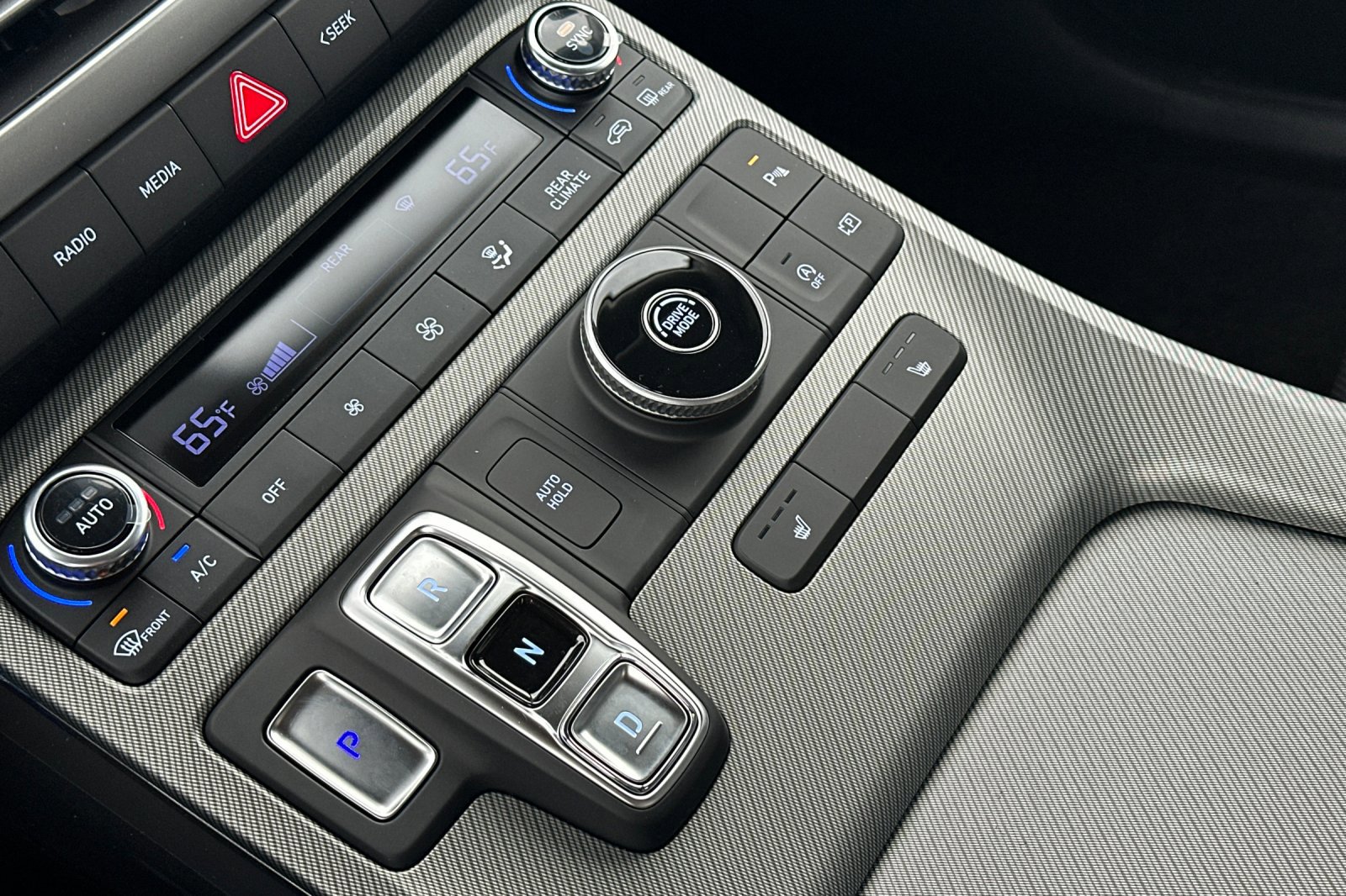 2025 Hyundai Palisade XRT photo 18