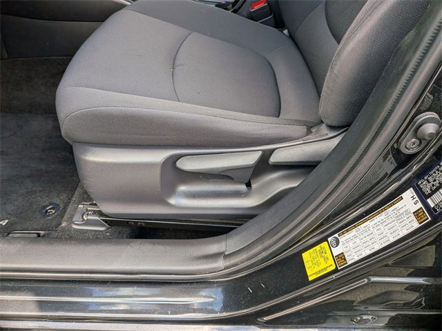 2021 Toyota Corolla Hybrid LE photo 15