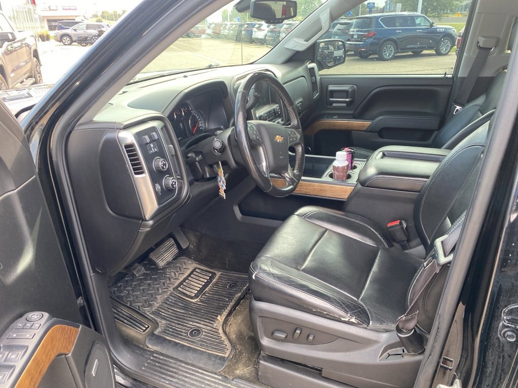 2015 Chevrolet Silverado 1500 LTZ photo 16