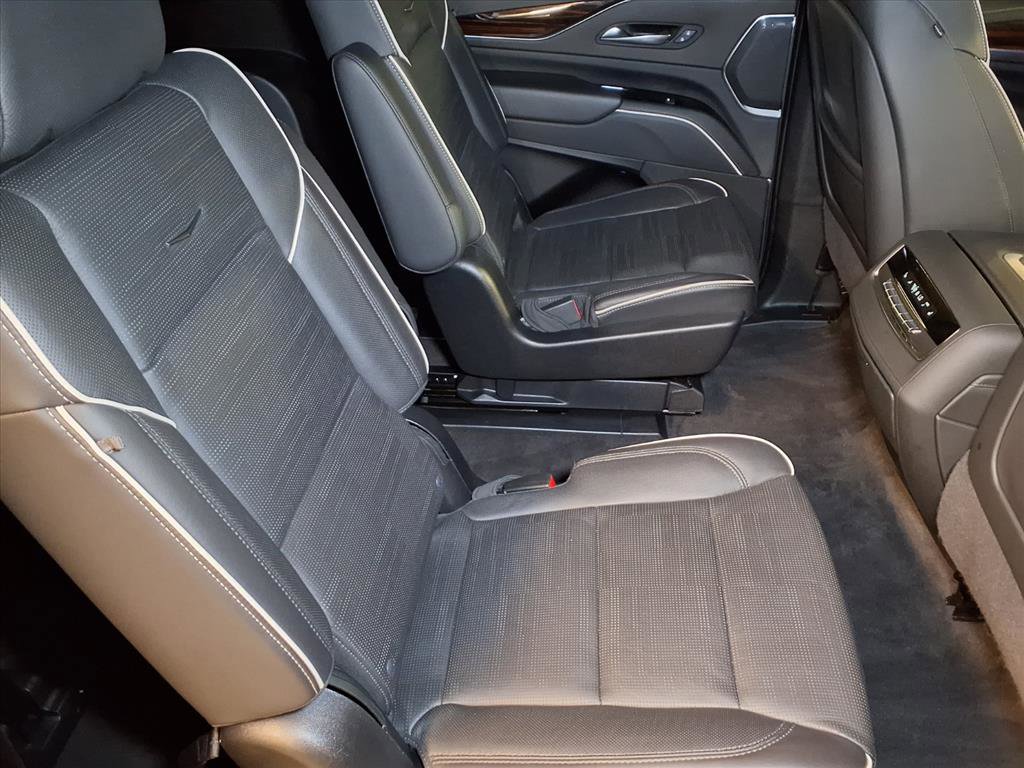 2022 Cadillac Escalade ESV Premium Luxury photo 22