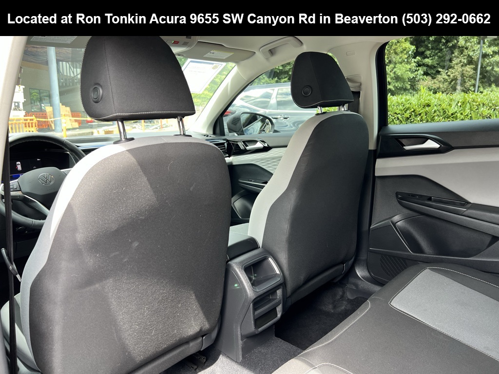 2022 Volkswagen Taos S photo 25