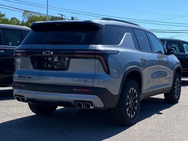 2026 Chevrolet Traverse Z71 photo 2