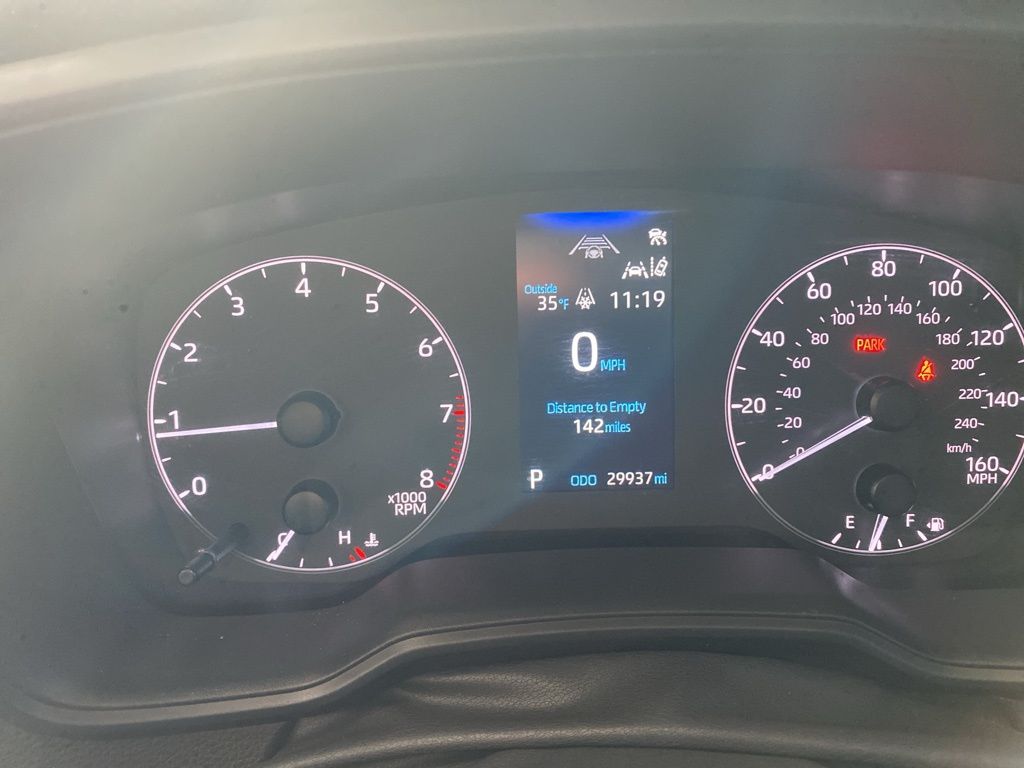 2024 Toyota Corolla LE photo 3