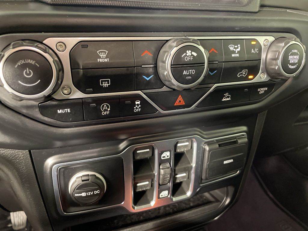 2023 Jeep Gladiator Overland photo 32