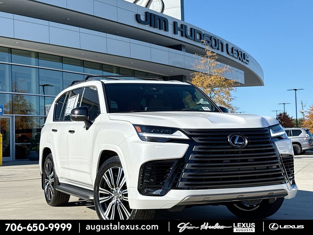 2025 Lexus LX Luxury's photo