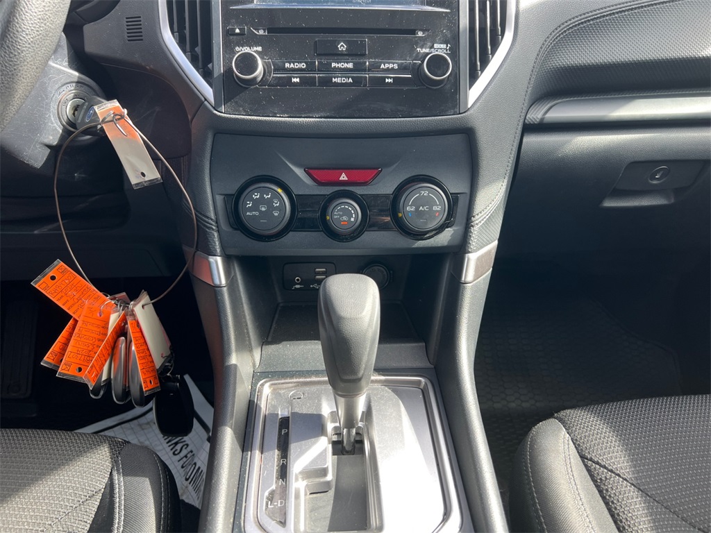 2020 Subaru Forester Base photo 14