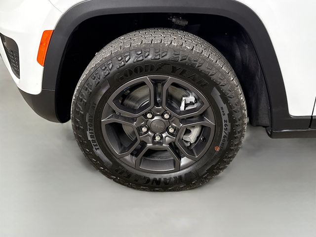 2024 Jeep Grand Cherokee Trailhawk 4xe photo 31