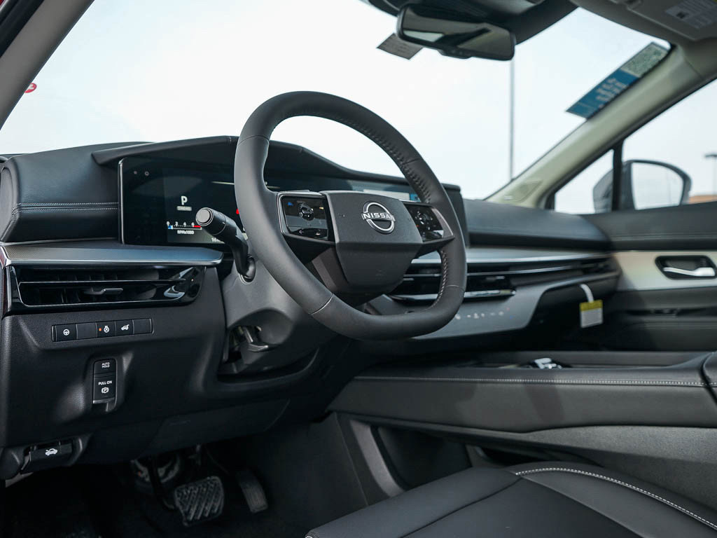 2025 Nissan Murano SL photo 16