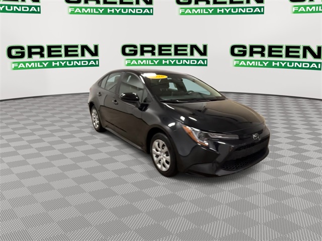 2020 Toyota Corolla LE photo 2