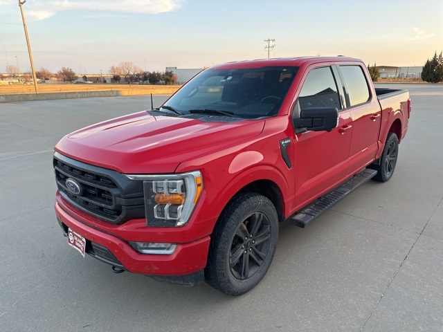 2021 Ford F-150 XLT's photo