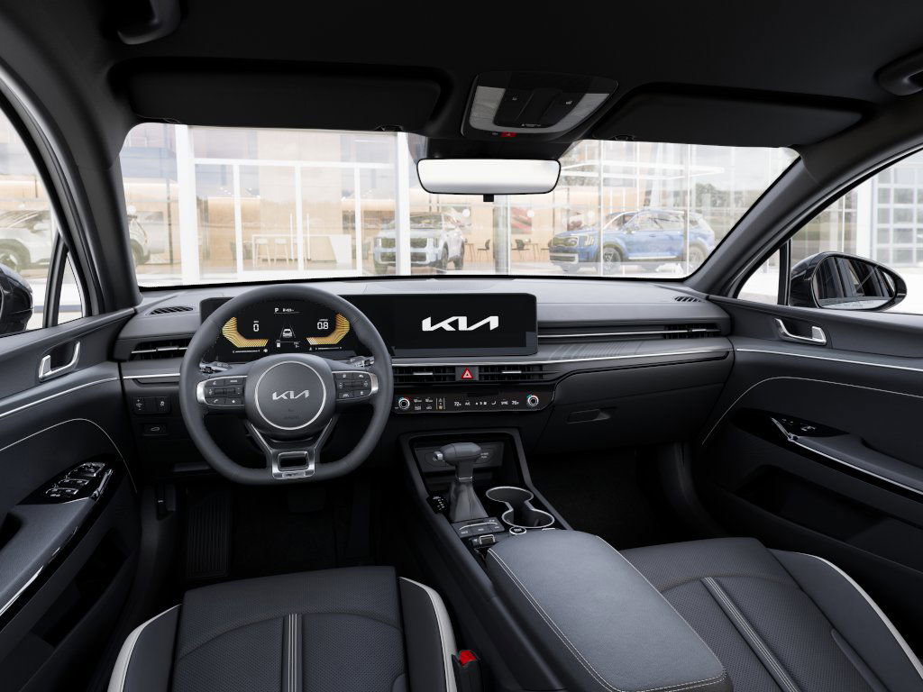 2026 Kia K5 GT-Line photo 12