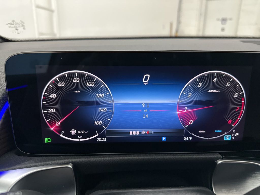 2026 Mercedes Benz GLB 250 4MATIC photo 9