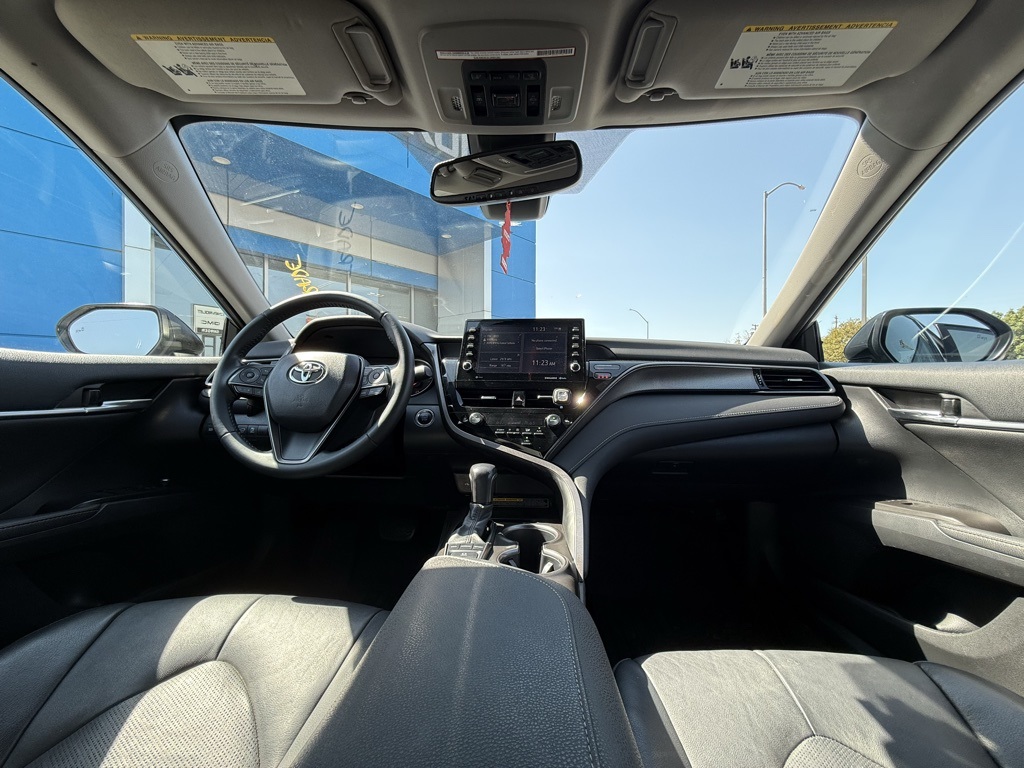 2021 Toyota Camry XSE photo 8