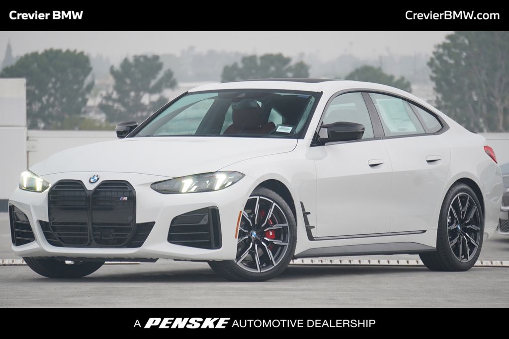 2026 BMW 4 Series M440i's photo