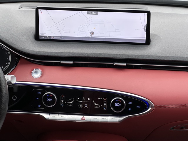 2023 Genesis GV70 3.5T Sport photo 8