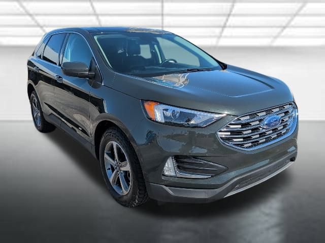 2022 Ford Edge SEL's photo