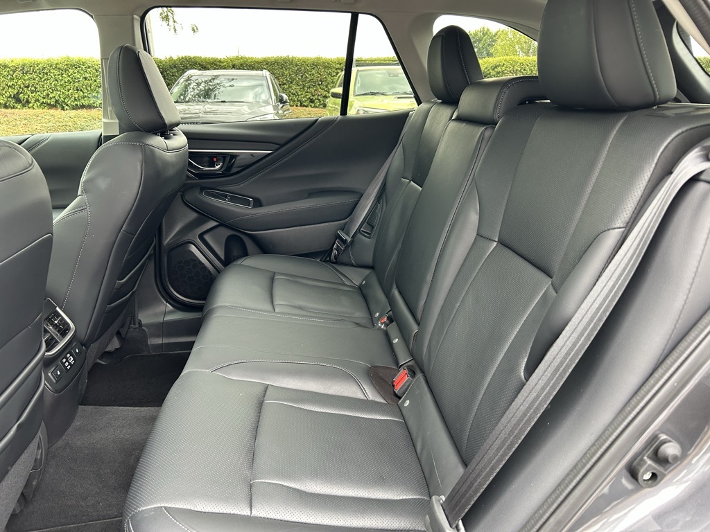 2025 Subaru Outback Touring XT photo 23