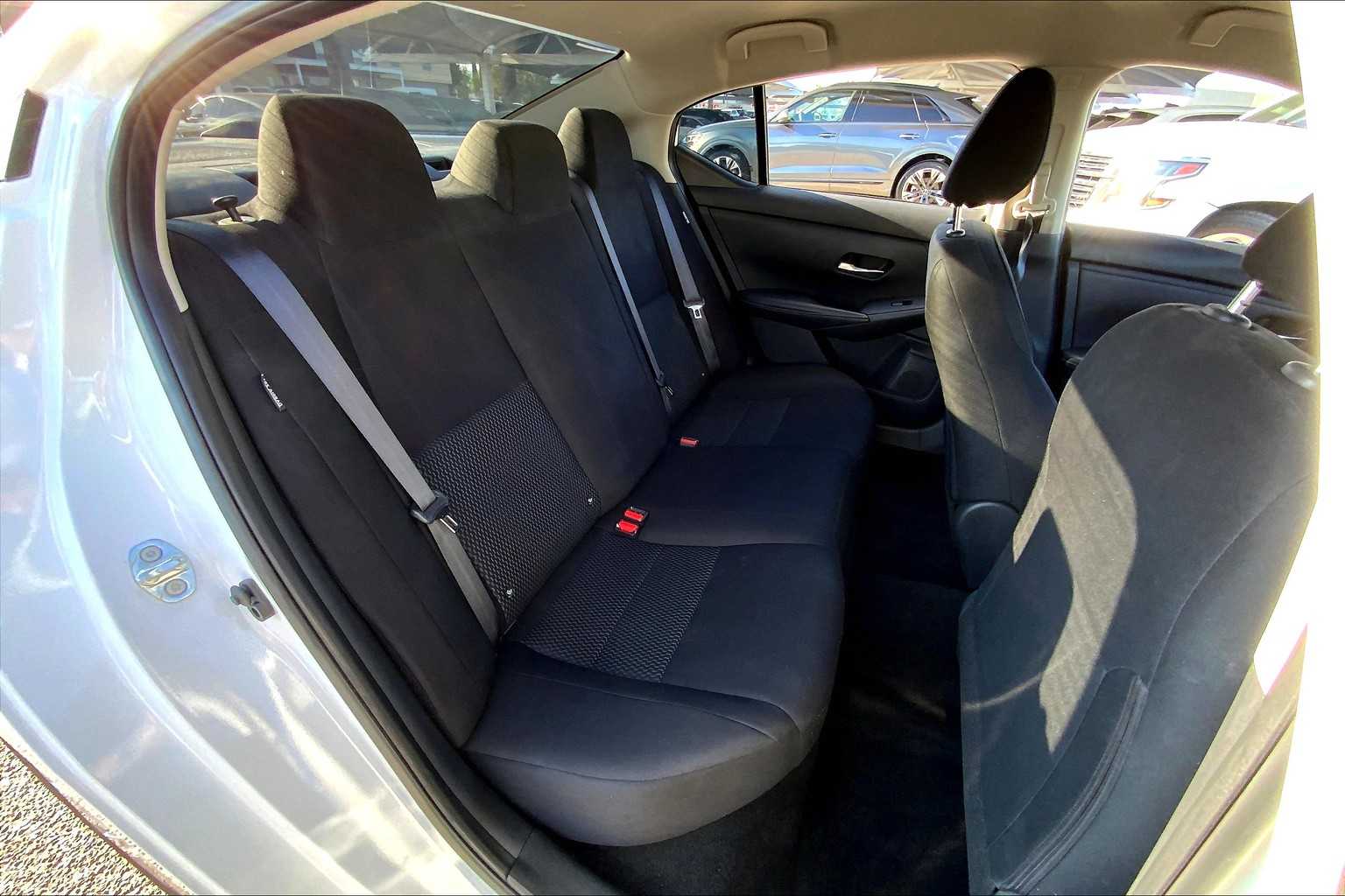 2023 Nissan Sentra S photo 17