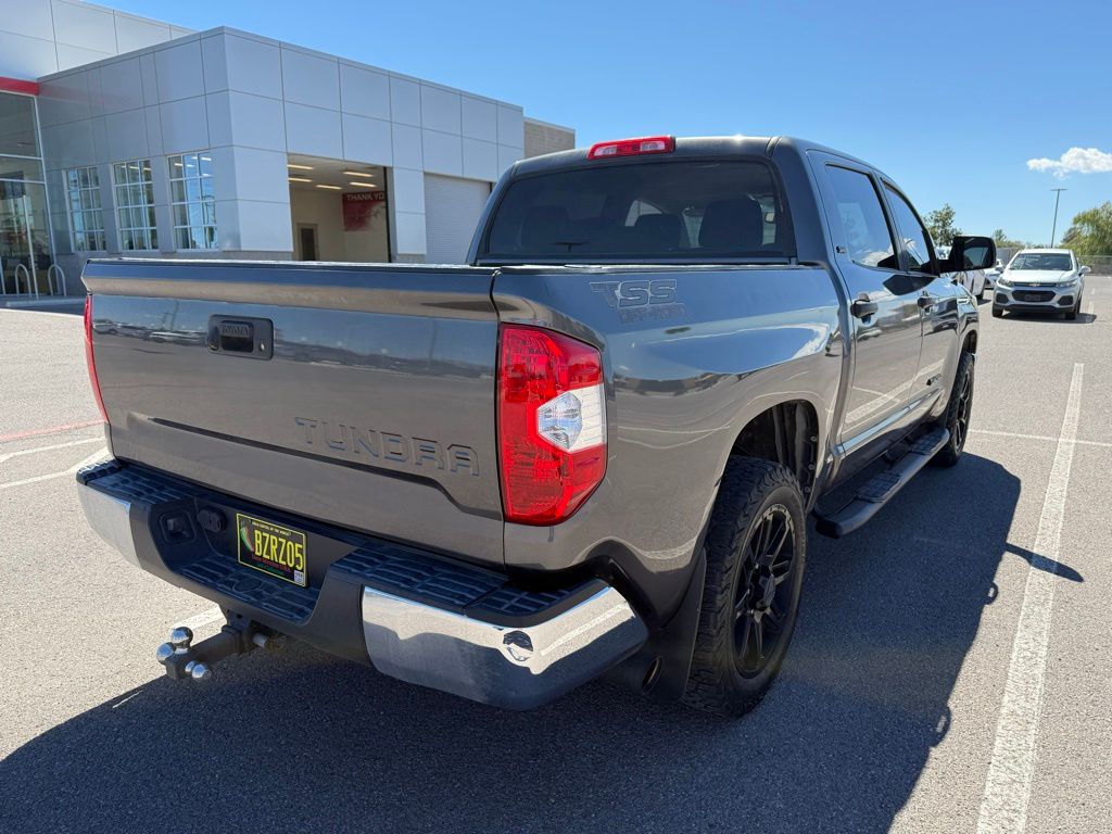 2018 Toyota Tundra SR5 photo 5