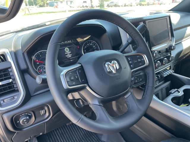 2026 Ram 3500 Big Horn photo 6