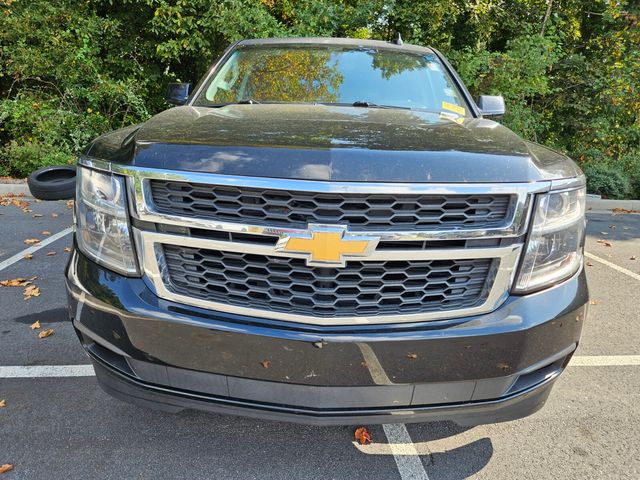 2017 Chevrolet Tahoe LS photo 2