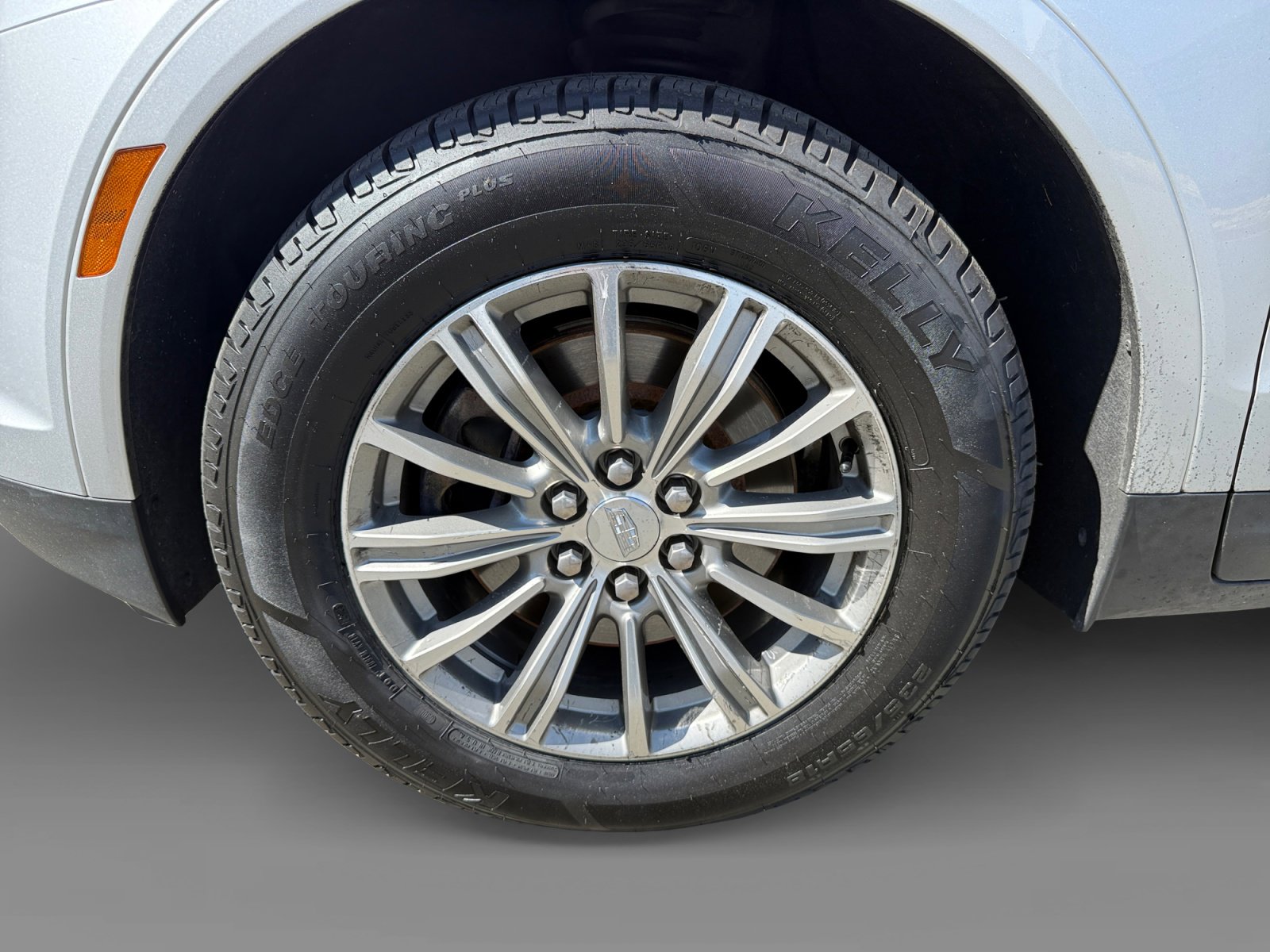 2017 Cadillac XT5 Luxury photo 9