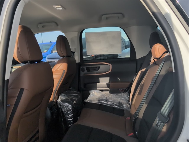 2025 Ford Bronco Sport Outer Banks photo 8