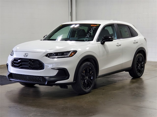 2026 Honda HR-V Sport photo 2