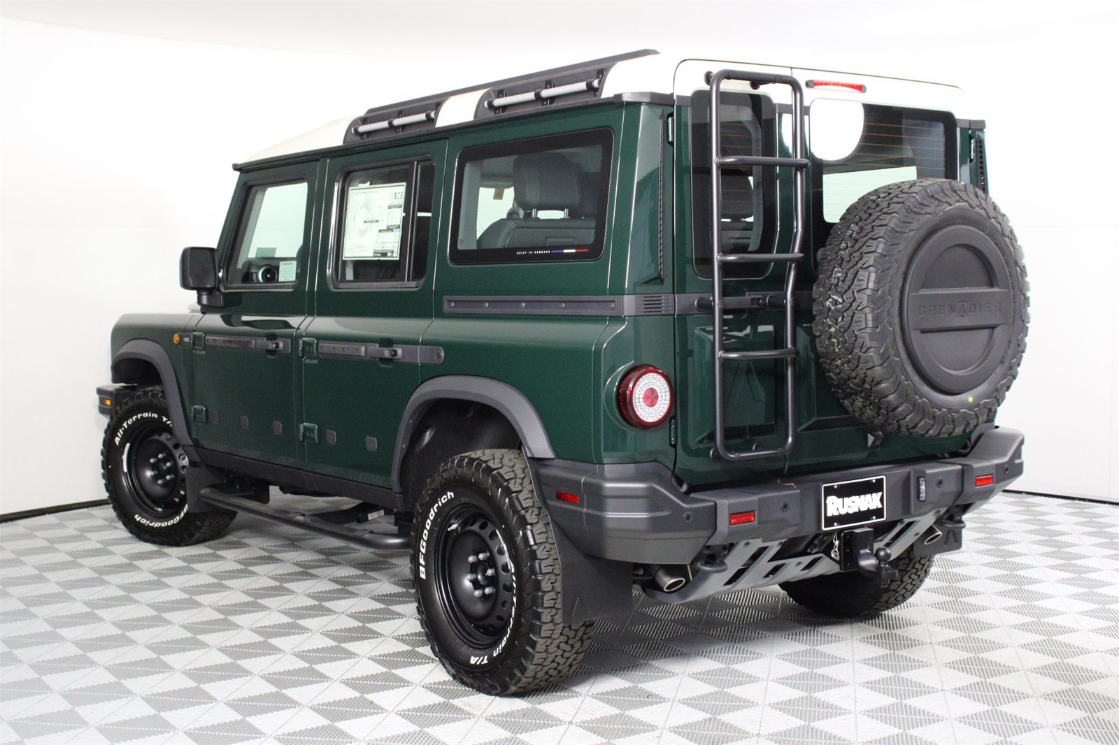 2025 Ineos Grenadier photo 3