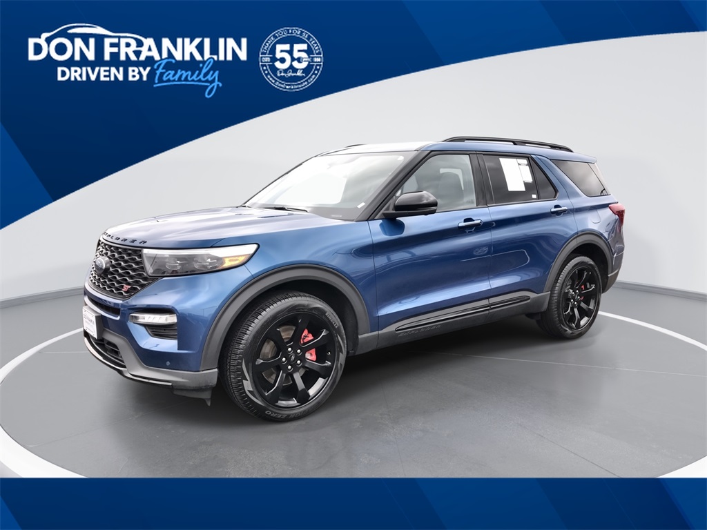 2023 Ford Explorer ST's photo