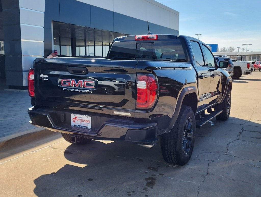2025 Gmc Canyon Elevation photo 3