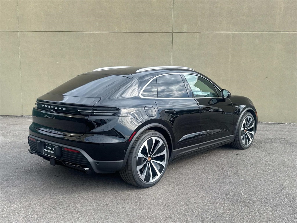 2025 Porsche Macan Electric photo 6