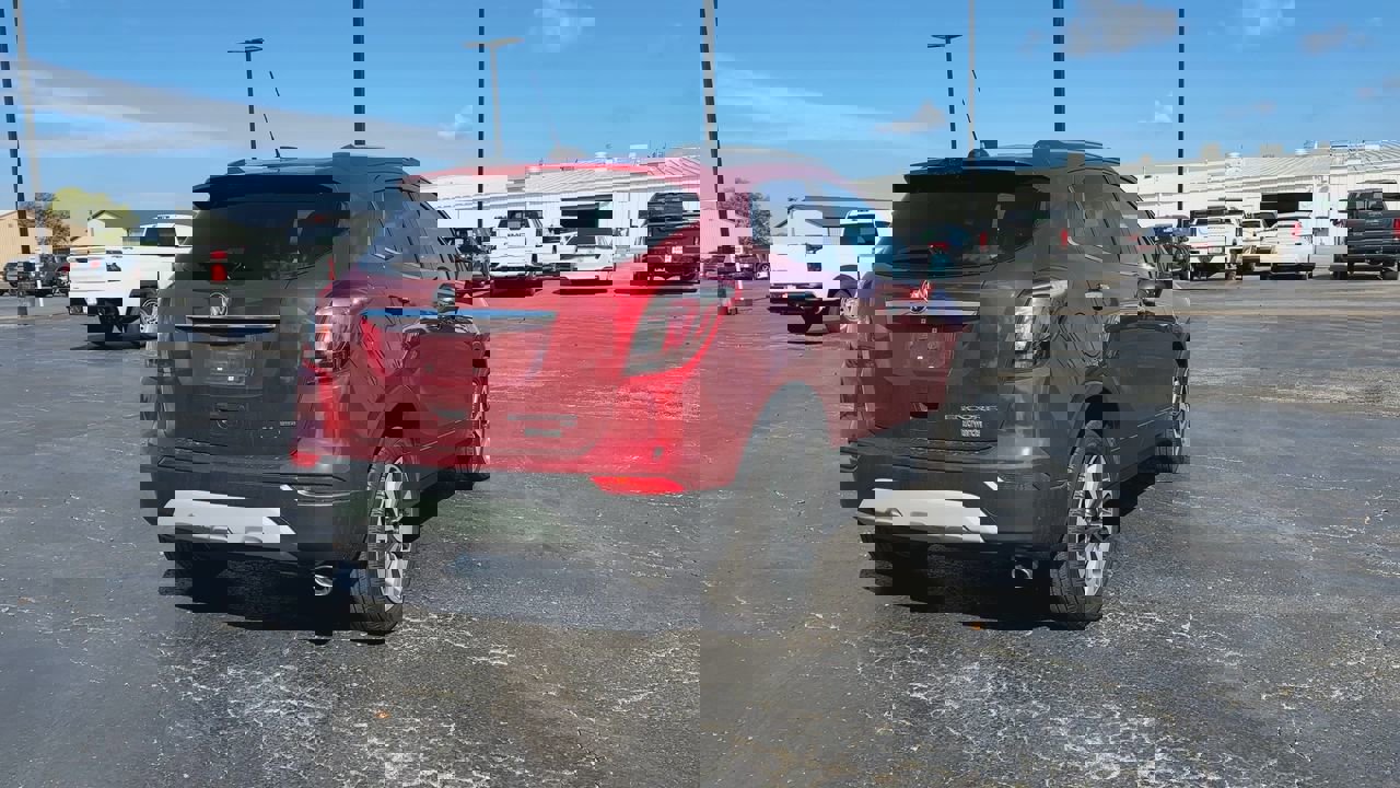2022 Buick Encore Preferred photo 8