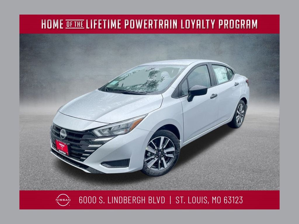 2025 Nissan Versa Sedan S's photo