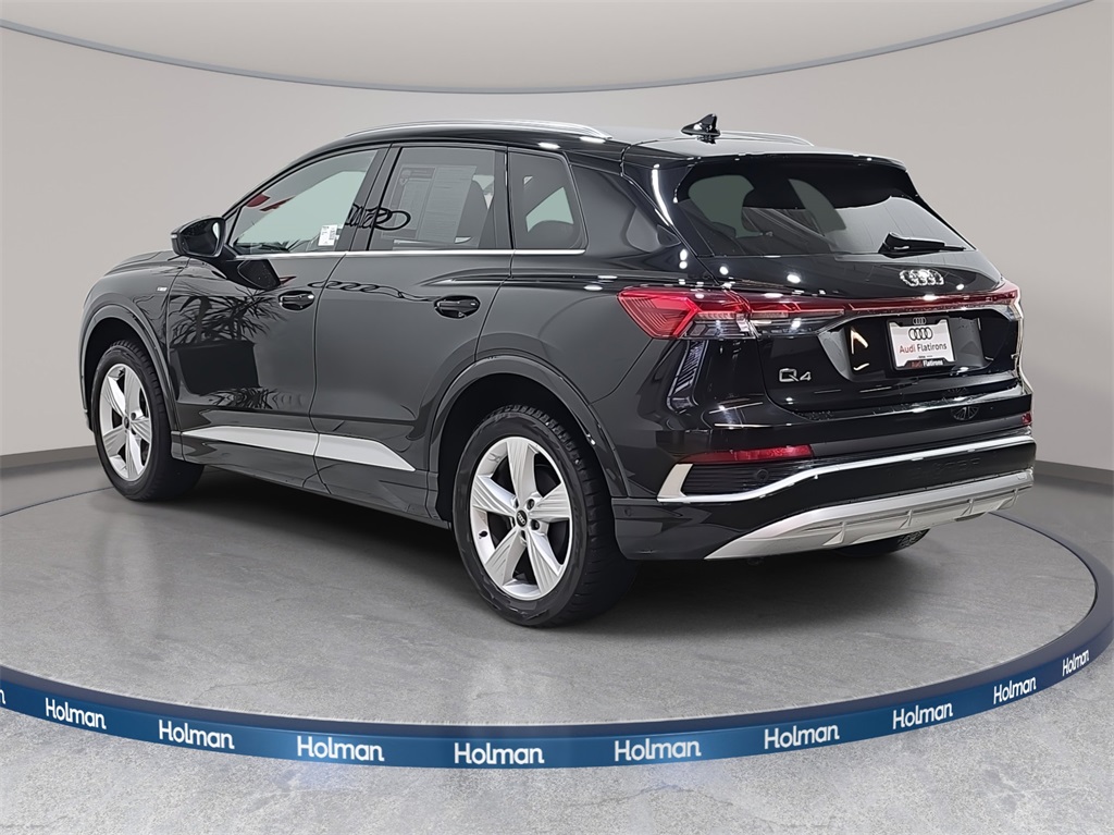 2023 Audi Q4 50 E-tron Premium Plus photo 4