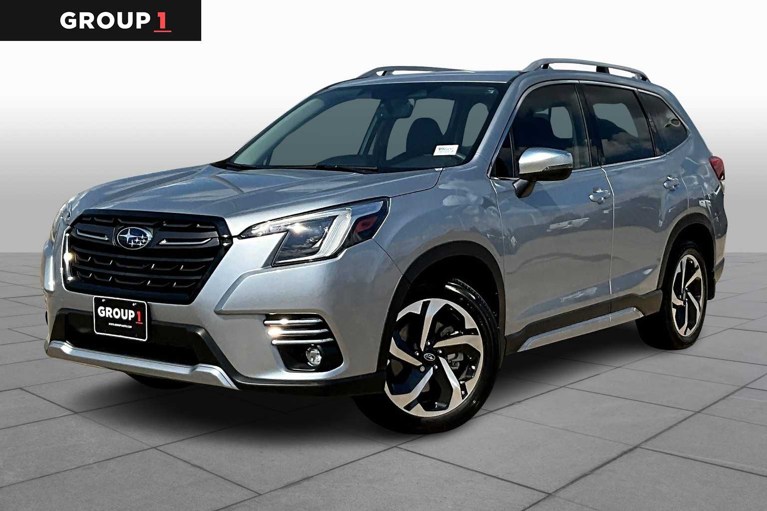 2022 Subaru Forester Touring's photo