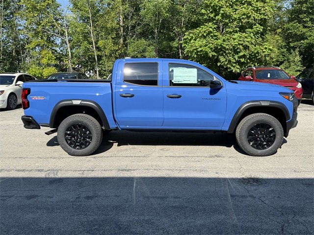 2026 Chevrolet Colorado Trail Boss photo 3