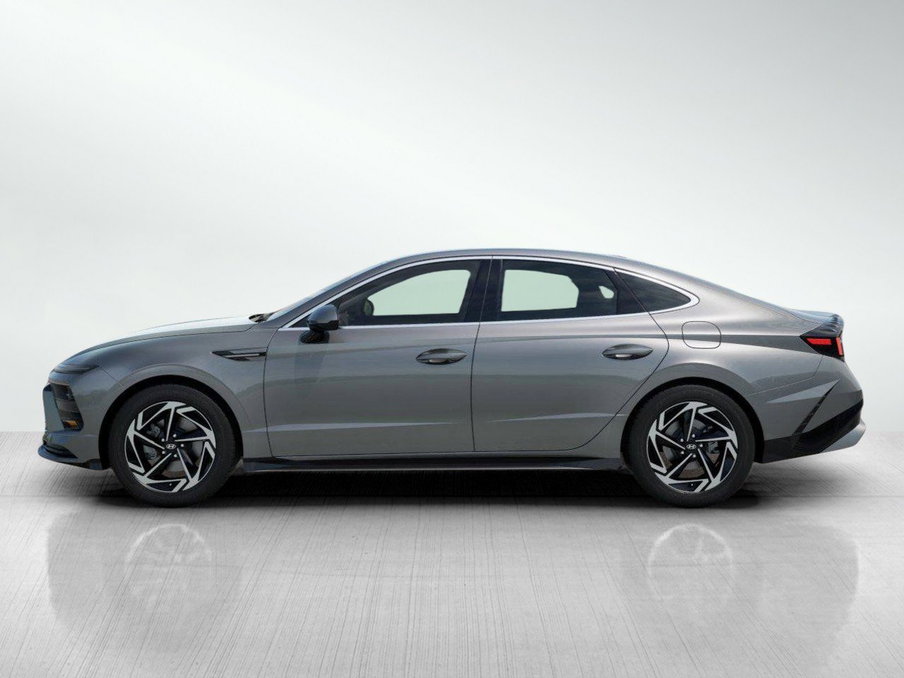 2026 Hyundai Sonata SEL Sport photo 3