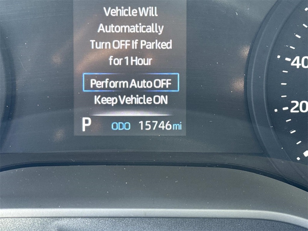 2024 Toyota Sienna LE photo 26