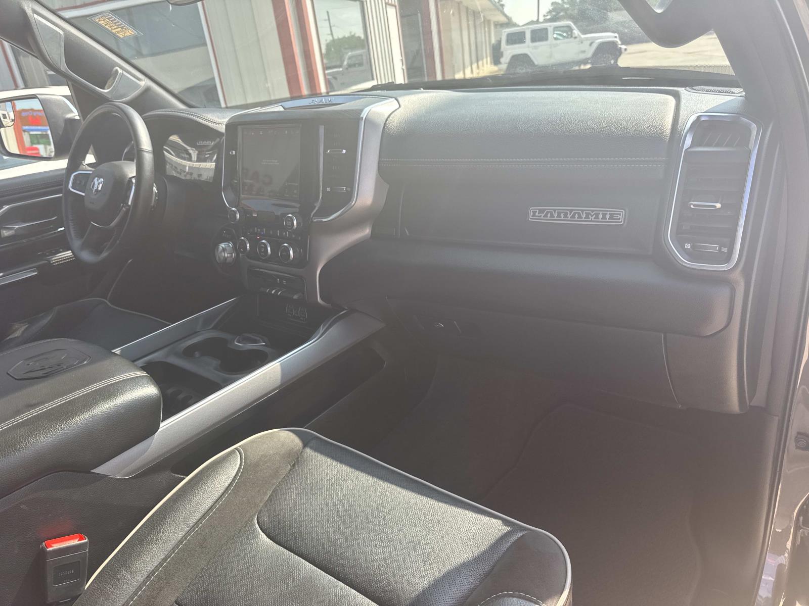 2024 Ram 1500 Laramie photo 11