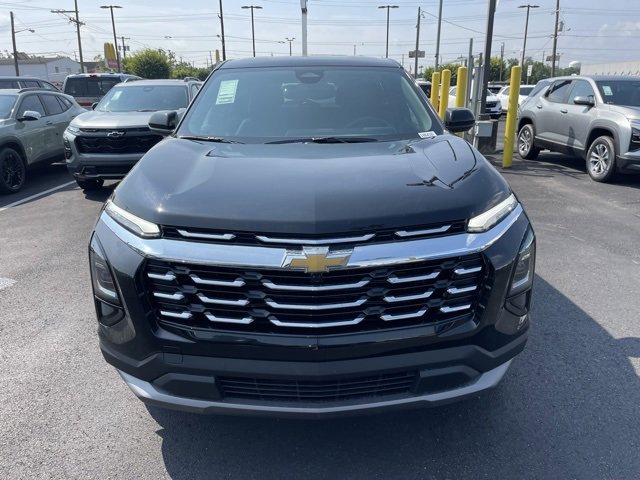 2026 Chevrolet Equinox LT photo 2